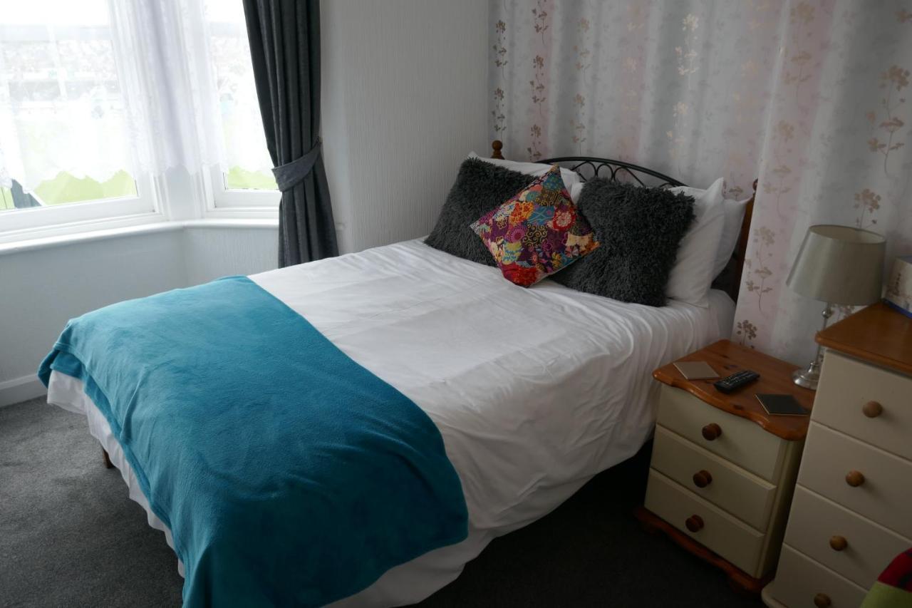 The Boundary Bed & Breakfast สการ์โบโรห์ ภายนอก รูปภาพ