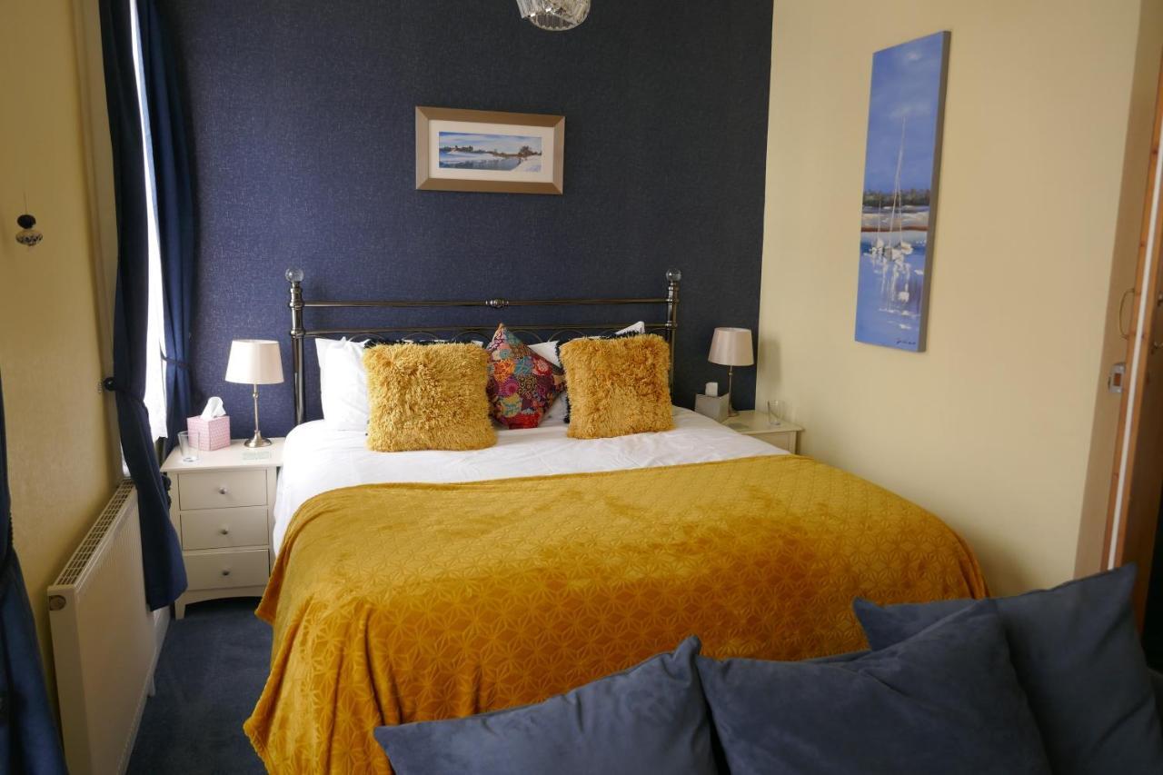 The Boundary Bed & Breakfast สการ์โบโรห์ ภายนอก รูปภาพ