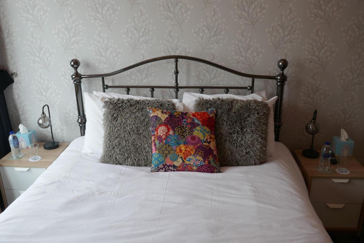 The Boundary Bed & Breakfast สการ์โบโรห์ ภายนอก รูปภาพ