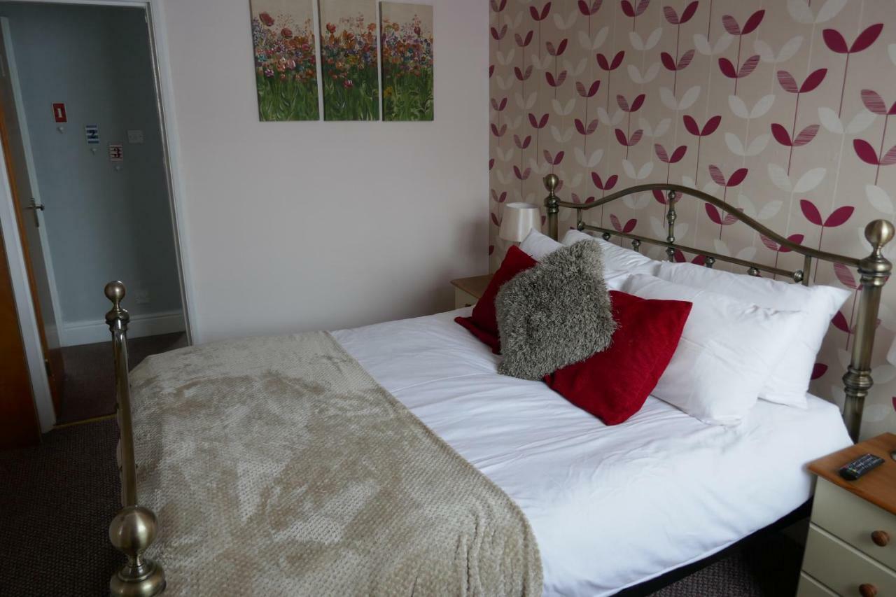 The Boundary Bed & Breakfast สการ์โบโรห์ ภายนอก รูปภาพ